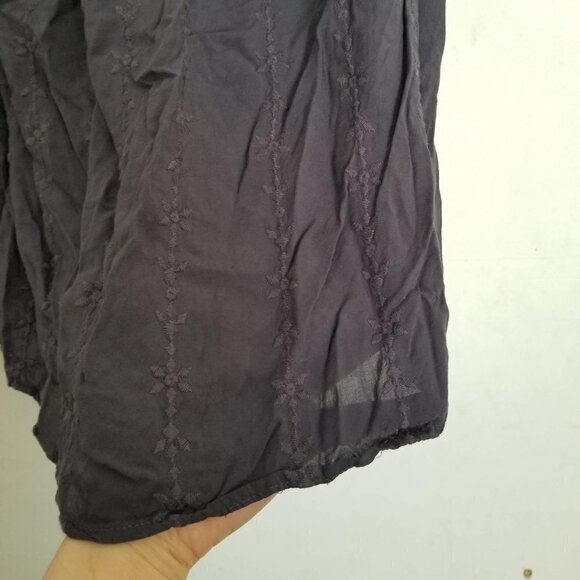 Torrid Floral Embroidered Off Shoulder Blouse 0X - Picture 8 of 12